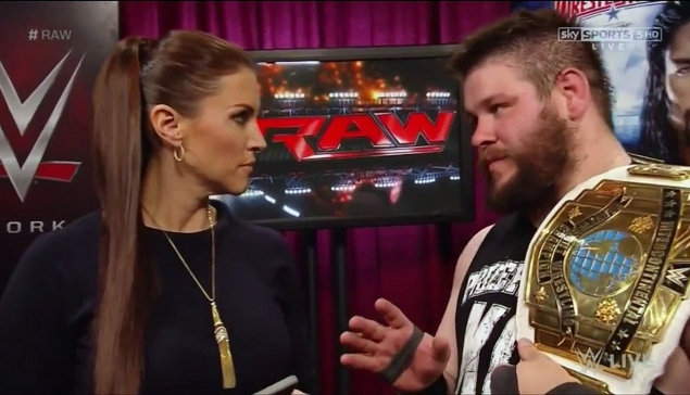 Kevin Owens s’exprime sur la démission de Stéphanie McMahon