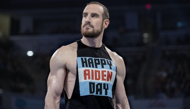 Aiden English parle de son statut d'agent libre