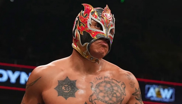 Rey Fenix fait le point sur sa dernière blessure
