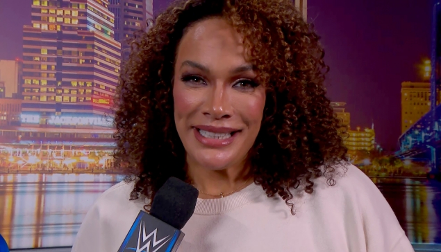 Insolite : Le cameraman perd Nia Jax pendant son entrée 