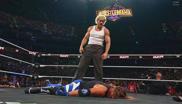 Logan Paul vs AJ Styles est officiel pour WrestleMania 41