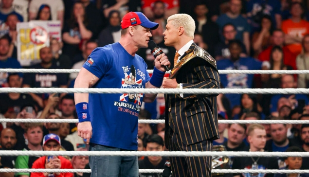 John Cena et Cody Rhodes tirent à balles réelles !