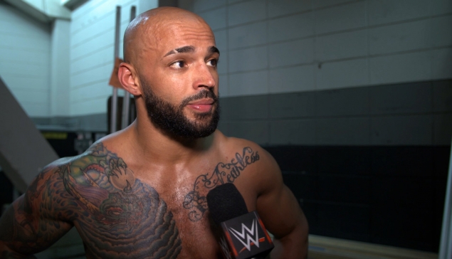 Ricochet réagit aux attaques de Nick Khan contre l'AEW