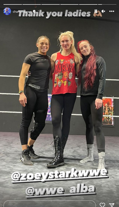 charlotte flair retour entrainement story